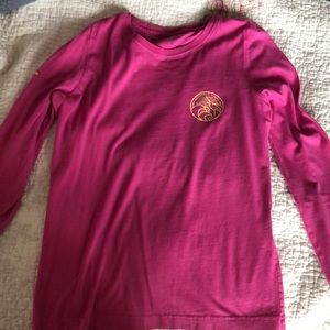 Women’s Pink Vineyard Vines Long Sleeve.